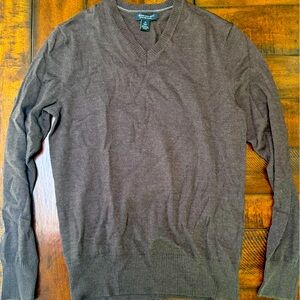 Banana Republic v neck sweater